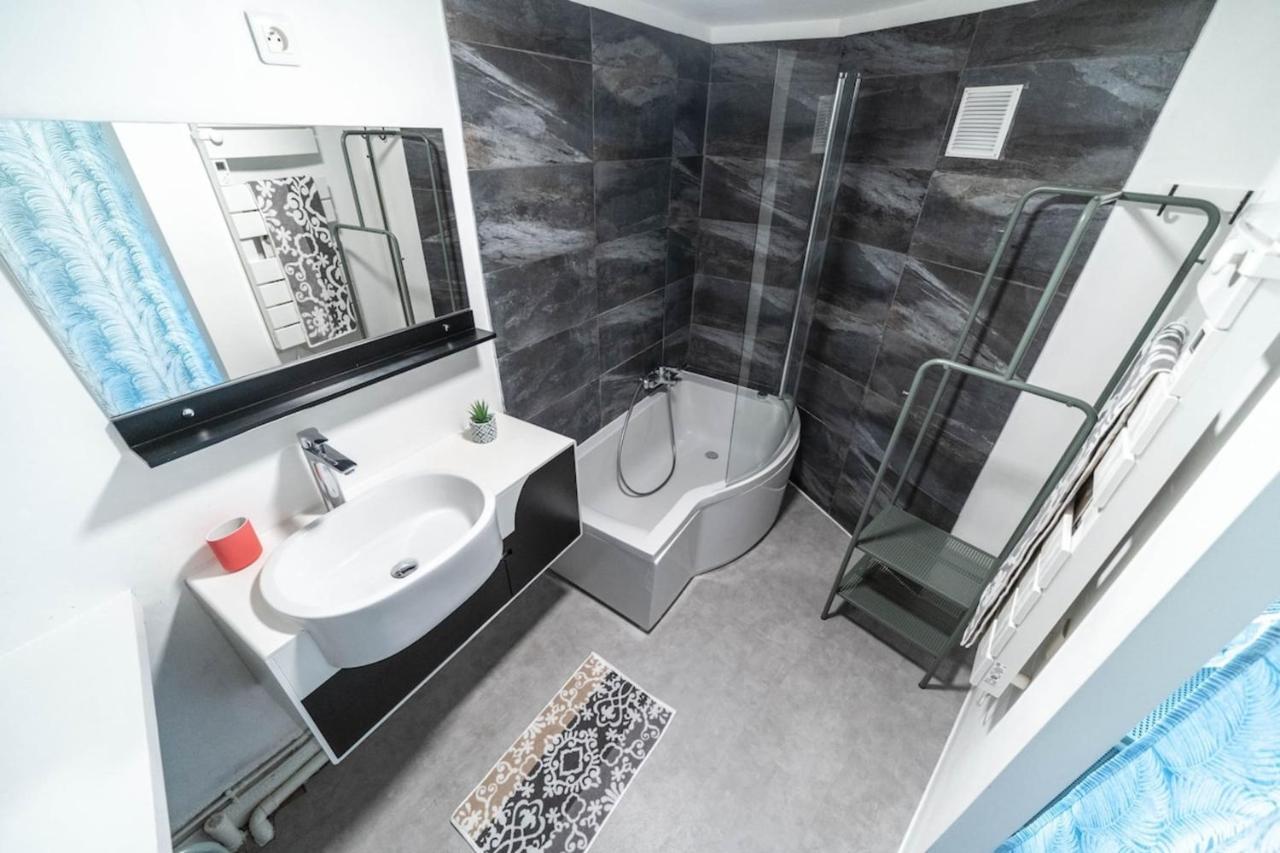Le Miami - Chaleureux 4 Pers- Oullins Centre- Lyon Apartment Bagian luar foto